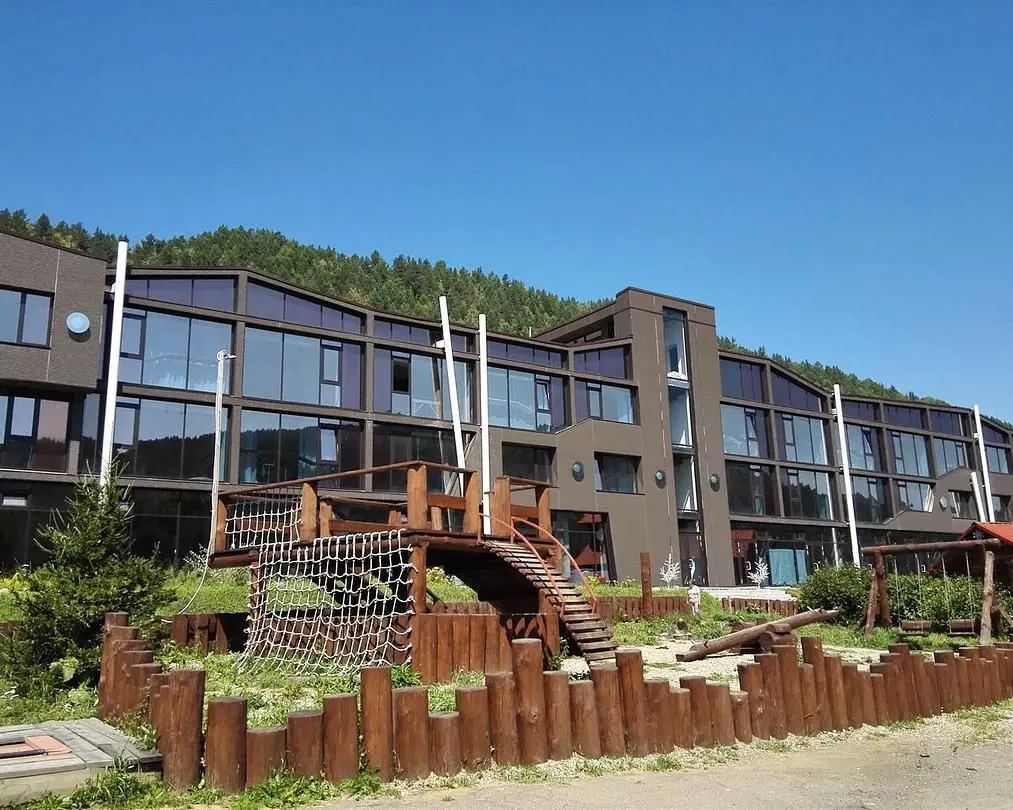 86b18bc39c832fd5 | Baikal Hill Residence, Иркутская область