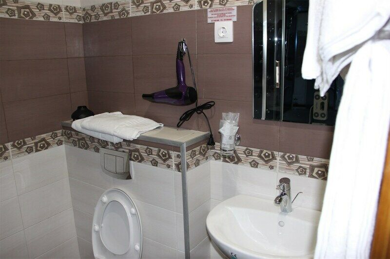 637860549464783795-48df9840-dc93-487c-b63e-2b175f4baab2