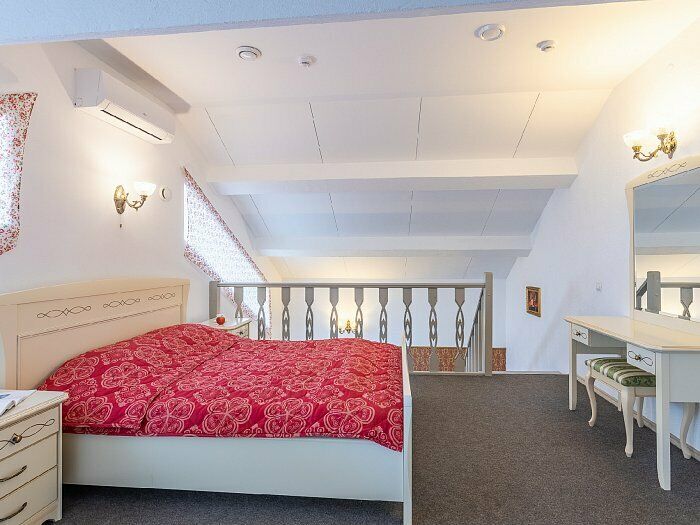 589098a44bdc72f0b815a664e83ab8e4