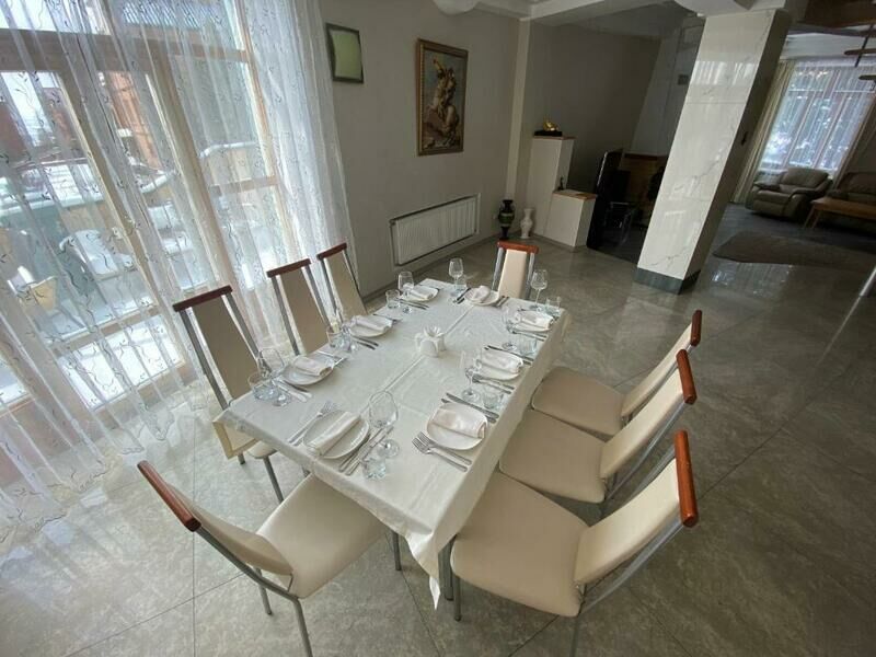 Коттедж VIP 8-местный 3-этажный