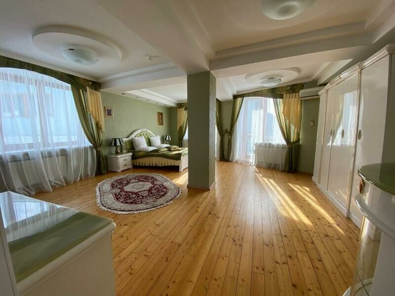 Коттедж VIP 8-местный 3-этажный