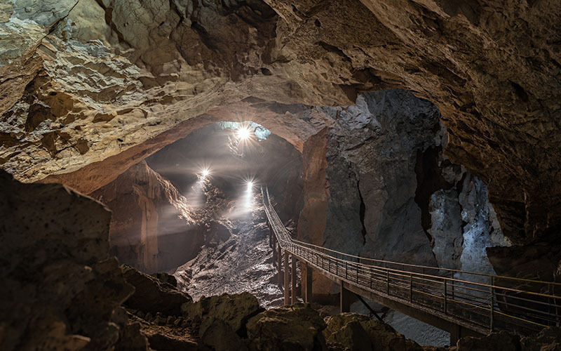 Новоафонская пещера