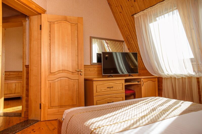 Люкс 2-местный 2-уровневый (Лев Голицын)