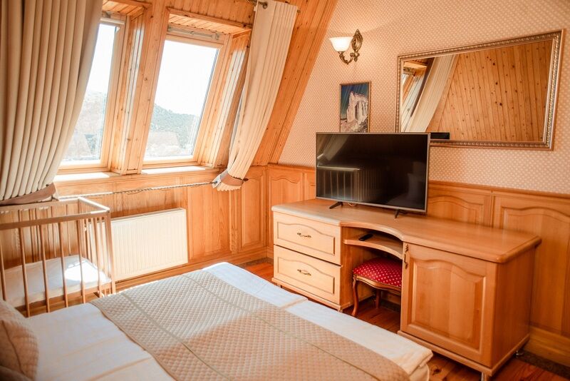 Пентхаус 4-местный 2-уровневый (Гранд)