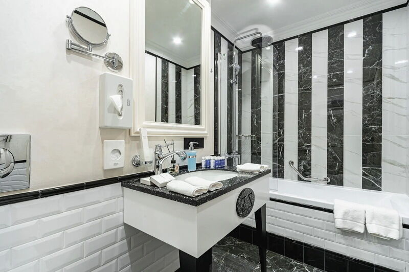 «Zazerkalie» - «Зазеркалье» спа-отель_02