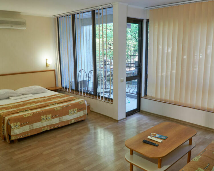 Полулюкс 2-местный 1-комнатный