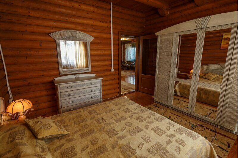 Люкс 3-местный 3-комнатный (в отдельно стоящем срубе