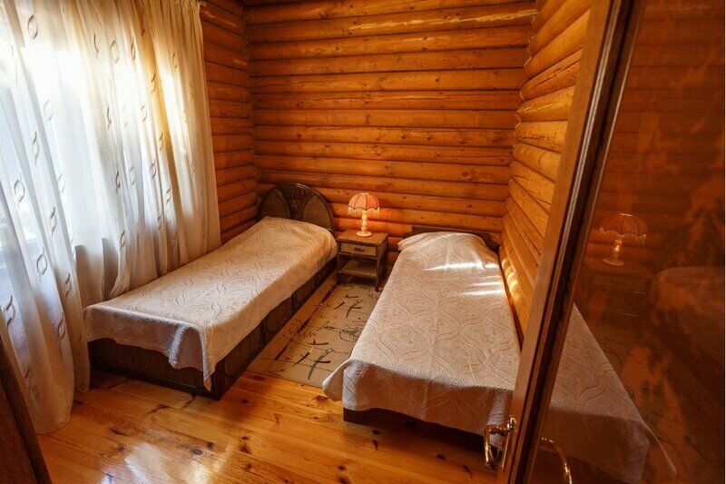 Люкс 3-местный 3-комнатный (в отдельно стоящем срубе