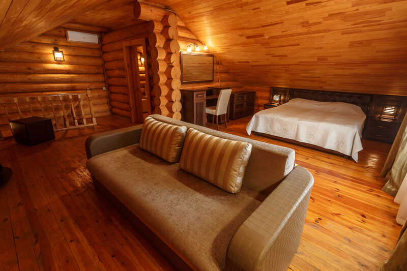 Люкс 6-местный 3-комнатный 2-этажный (в отдельно стоящем срубе)