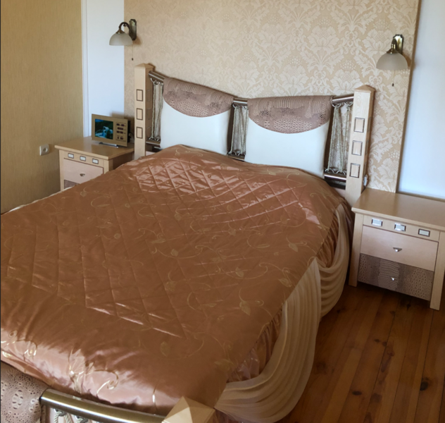 Люкс 6-местный 3-комнатный №7