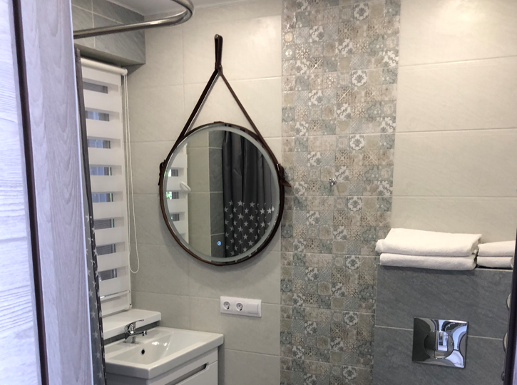 Люкс Студио 3-местный 1-комнатный №8