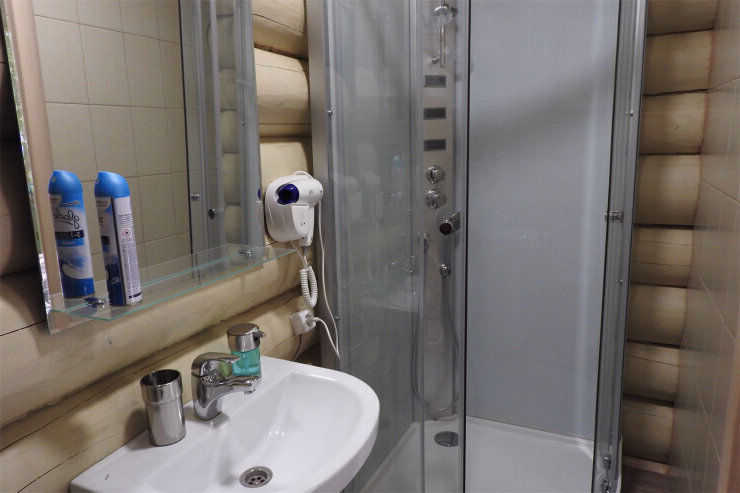 Коттедж (3 спальни)