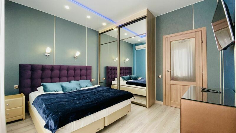 Апартаменты 6-местный 3-комнатный (100 кв. м.)