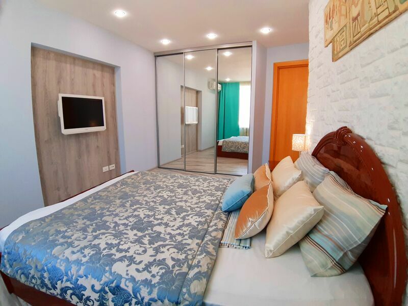 Апартаменты 2-местный 2-комнатный (60 кв. м, 13 этаж)