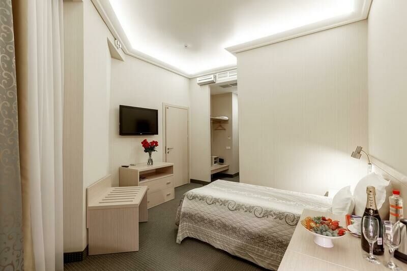 Стандартный 1-местный