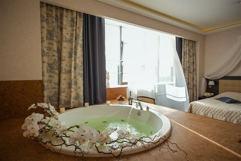 Сюит 2-местный (SPA)