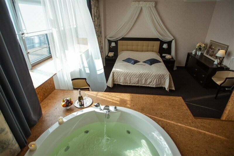 Сюит 2-местный (SPA)