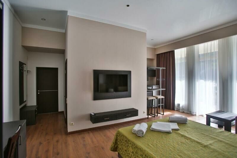 Студия 4-местный (вид на горы)