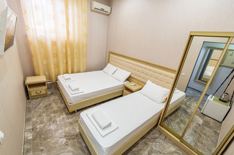 Эконом 3-местный (цокольный этаж)