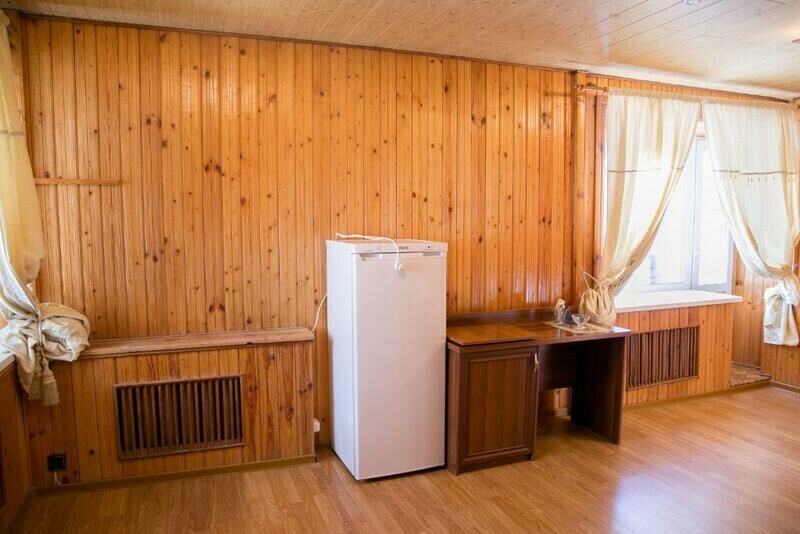 Полулюкс 2-местный 2-х комнатный (корпус №1, 2)