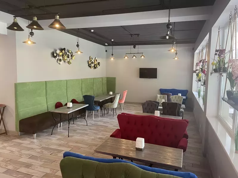 Основной зал