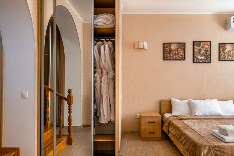 Люкс 4-местный