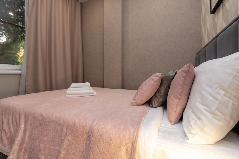 Апартаменты 6-местные (111)