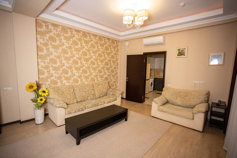 Апартаменты 5-местные (с кухней)