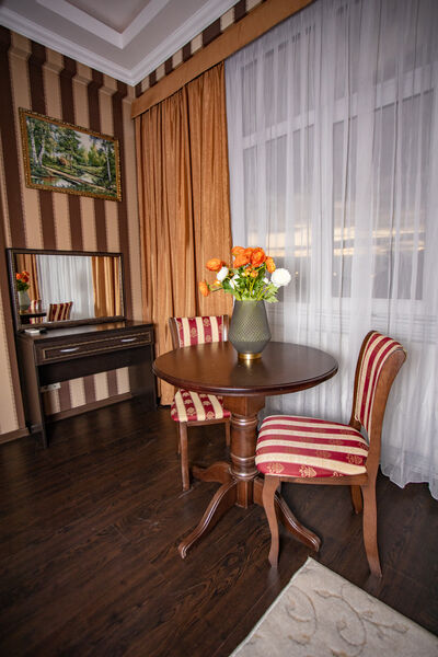 Апартаменты 5-местные (с кухней)