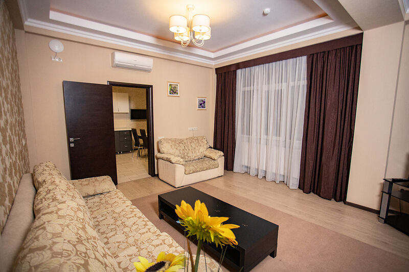 Апартаменты 5-местные (с кухней)