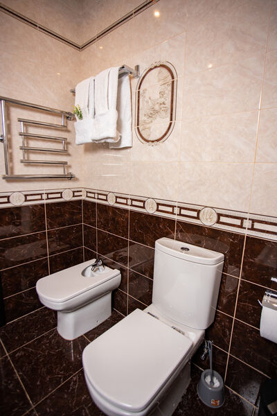 Апартаменты 5-местные (с кухней)