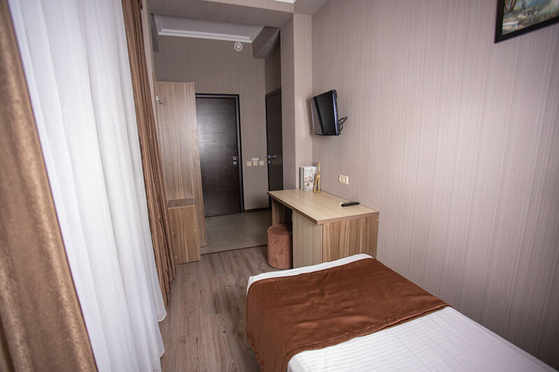 Стандартный 1-местный (вид во двор)