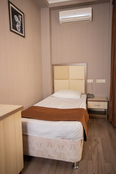 Стандартный 1-местный (вид во двор)