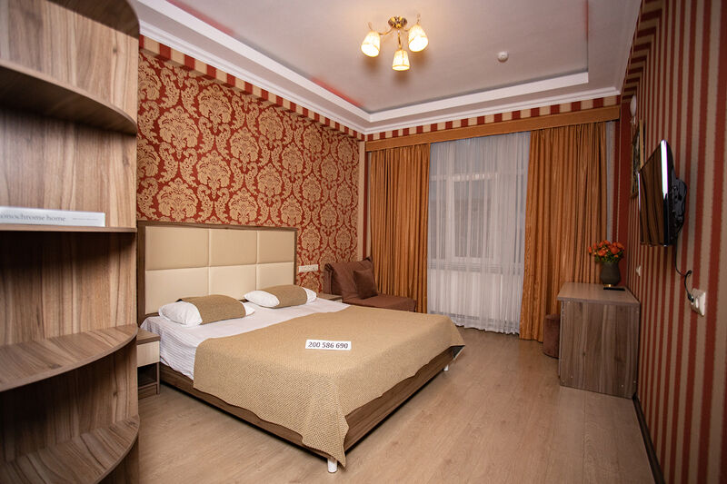 Стандартный 3-местный (вид во двор)