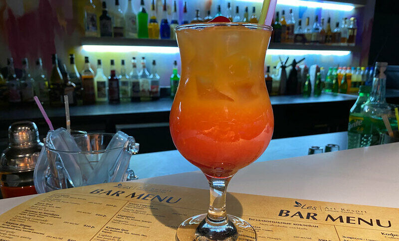 Бар в ночном клубе