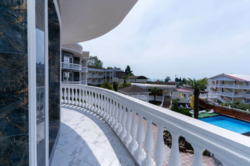 Люкс 4-местный 2-комнатный