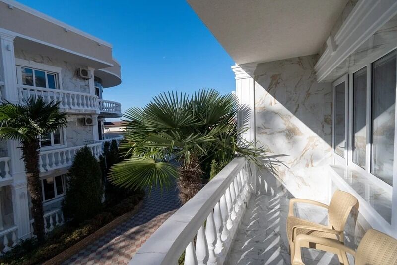 Люкс 4-местный 2-комнатный