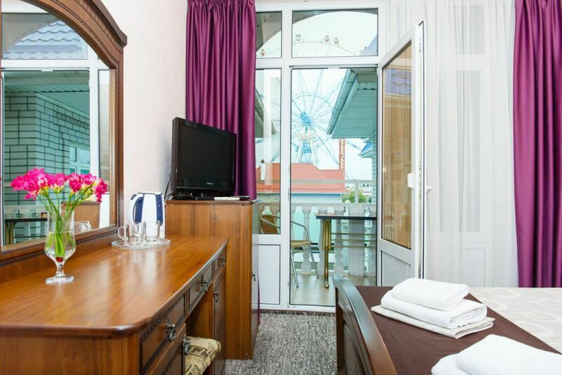 Стандартный 2-местный (с балконом)