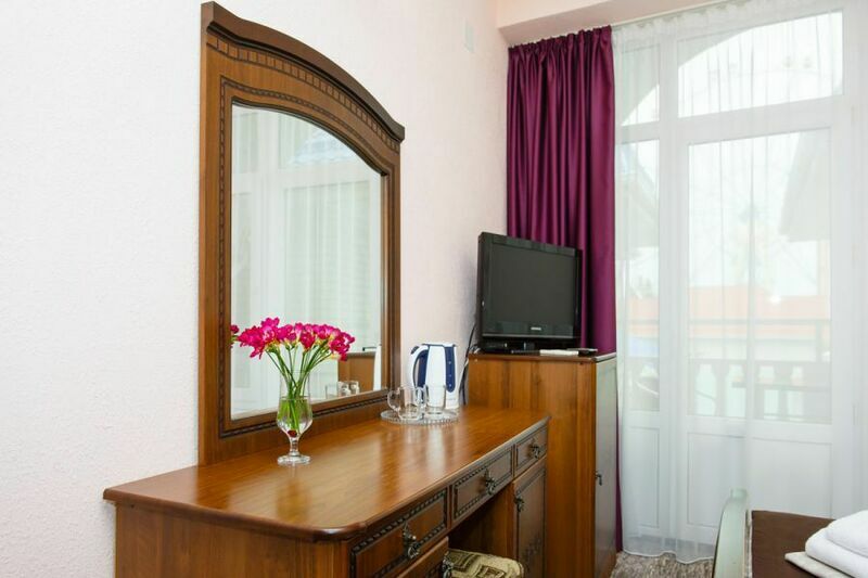 Стандартный 2-местный (с балконом)