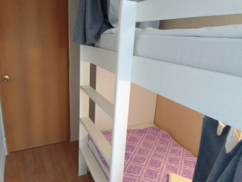 Эконом 2-местный (двухъярусная кровать)