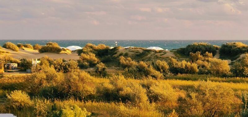 Комфорт 3-местный (боковой вид на море)