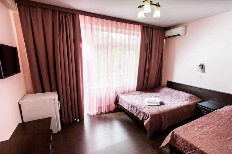 Стандарт 3-местный с балконом