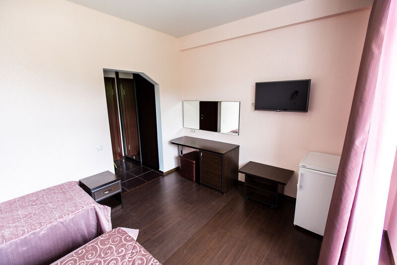 Стандарт 3-местный с балконом