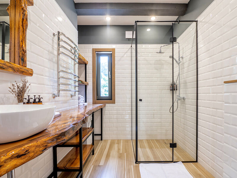 Люкс 5-местный 2-комнатный (с камином)