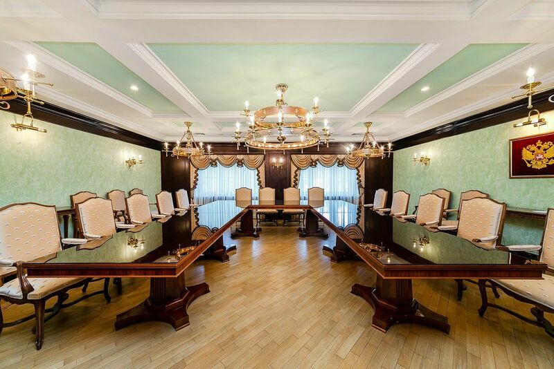 Малая переговорная