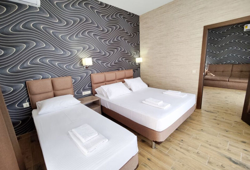 Люкс 5-местный 2-комнатный