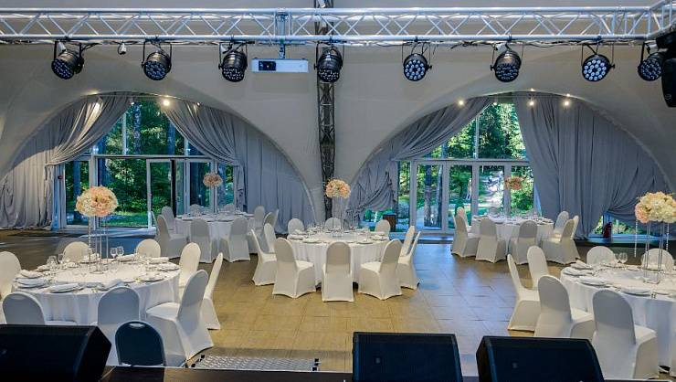 Банкетная площадка шатер «Лесной»