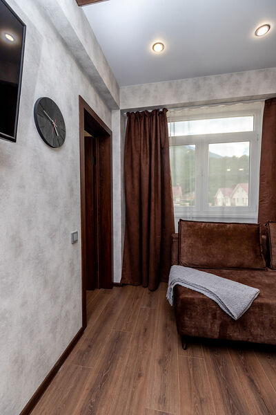 Апартаменты 6-местные (ул. Эстонская, д. 37/3, 016)