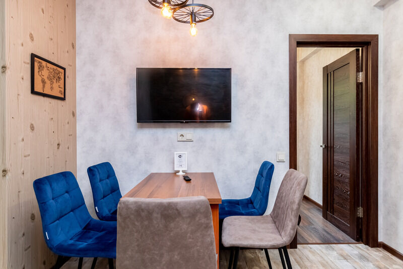 Апартаменты 6-местные (ул. Эстонская, д. 37/11, 052)