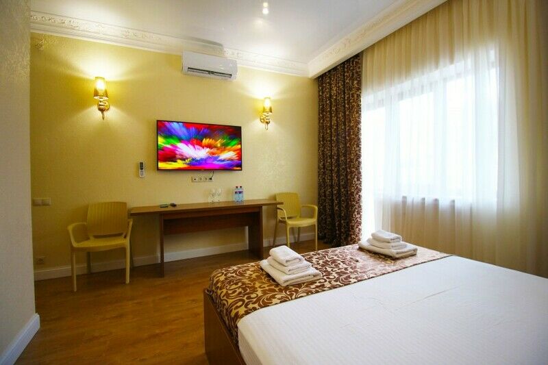 429fb715623e52a32f74be7754a76a5c_1050x600